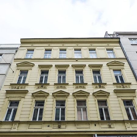 Cityscape Wenceslas Square Apartment براغ المظهر الخارجي الصورة