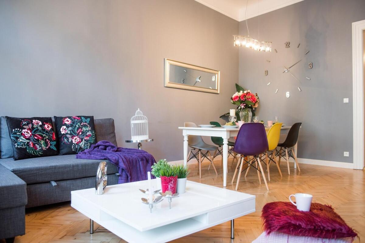 Cityscape Wenceslas Square Apartment براغ المظهر الخارجي الصورة